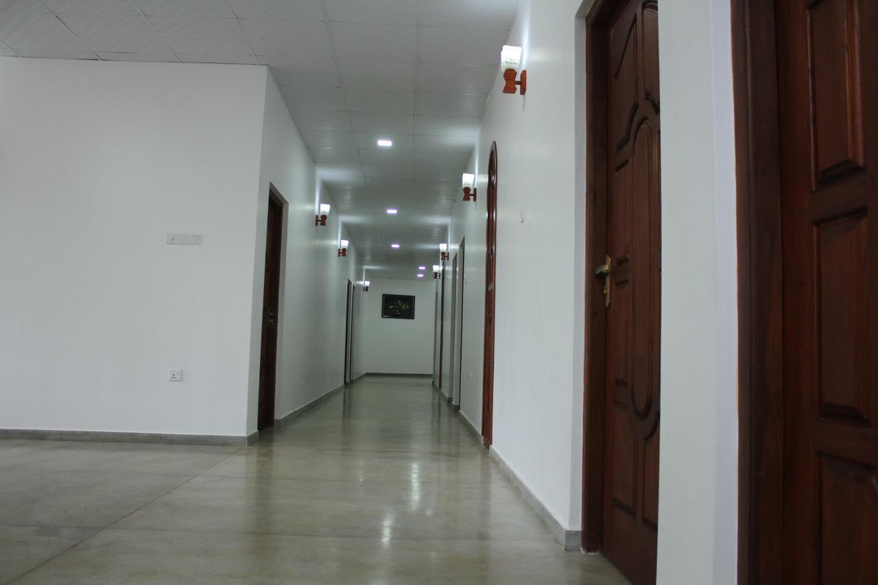Hotel City Grand Ella Exterior foto